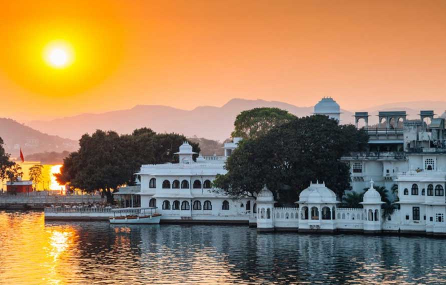 Luxury Grand Tour of India 16 Days